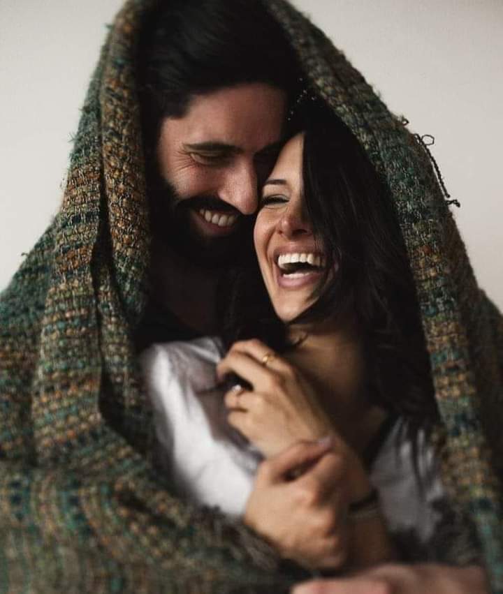 NNNNNNSSSN's tweet photo. يراكِ قلبي .. حتى وان غبت عن عيني ..
موعدنا كل مساء ينعقد ..
لتبقى نبضات قلبينا تغرد حتى الصباح .. https://t.co/nViWyqSYPF