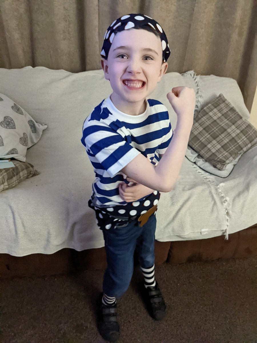 Lisa81C's tweet photo. My very own Jim-Lad Jolley-Roger, absolutely loving the books by @JonnyDuddleDum amazing quick creation, from old clothes and charity shop finds to make bandana and belt, not quite the same colour as Jim-Lad, happy boy all the same. https://t.co/UhcFFIZRkr