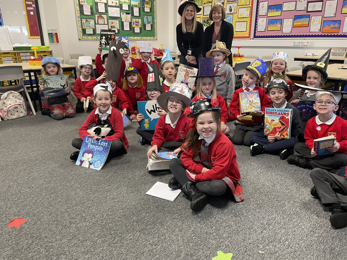 largsps's tweet photo. P2T celebrating books on #WorldBookDay ! #funhats #books https://t.co/n7UQPasU8X