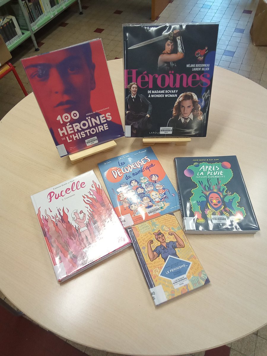 Le Carré CDI accueille l'exposition"Féminisme" qui présente en 18 panneaux les grandes étapes du mouvement féministe d'Olympe de Gouges à Angela Davis en passant par Simone de Beauvoir. Retrouvez au CDI une sélection d'ouvrages thématiques
#Feminism #femmes #8mars #expo