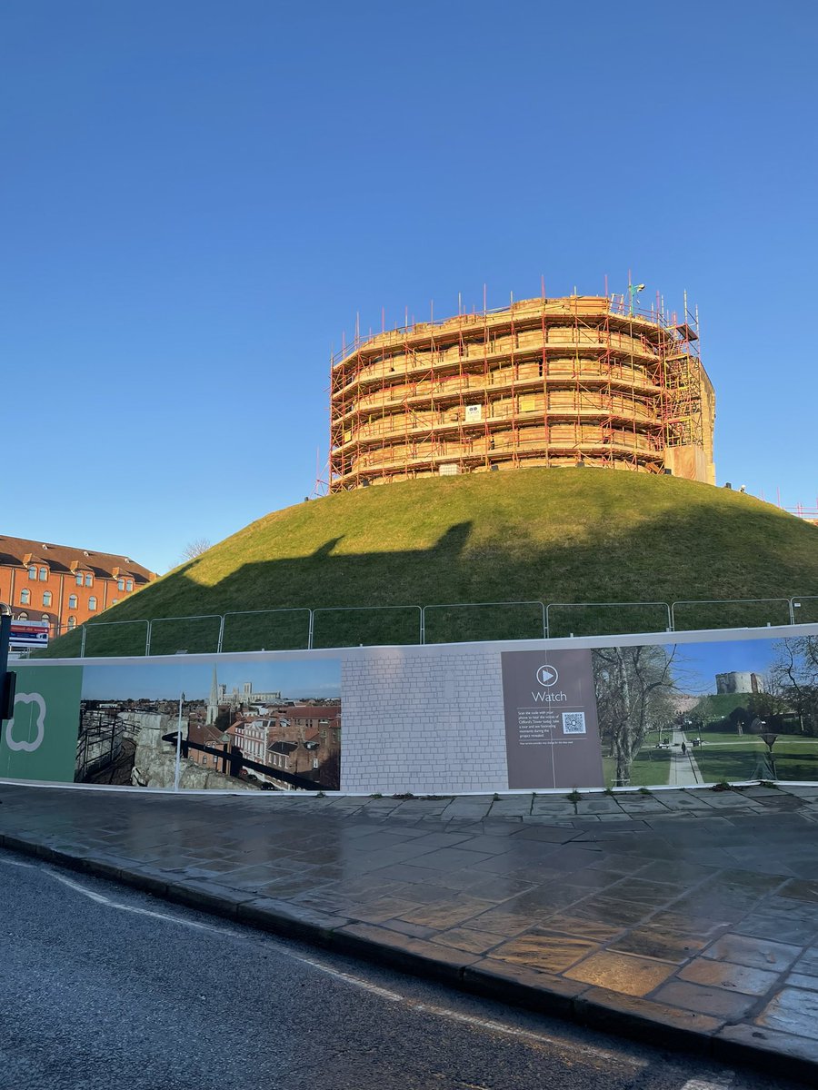 It’s Visit York Tourism Awards tonight at York’s famous racecourse. 🏆 

We’re up for the resilience and best shop awards. 😇

But our main message is:

YORK IS AN ABSOLUTELY AMAZING PLACE TO VISIT! 🤩

<a href="/VisitYork/">✨ Visit York ✨</a> #VisitYork #VYTA22