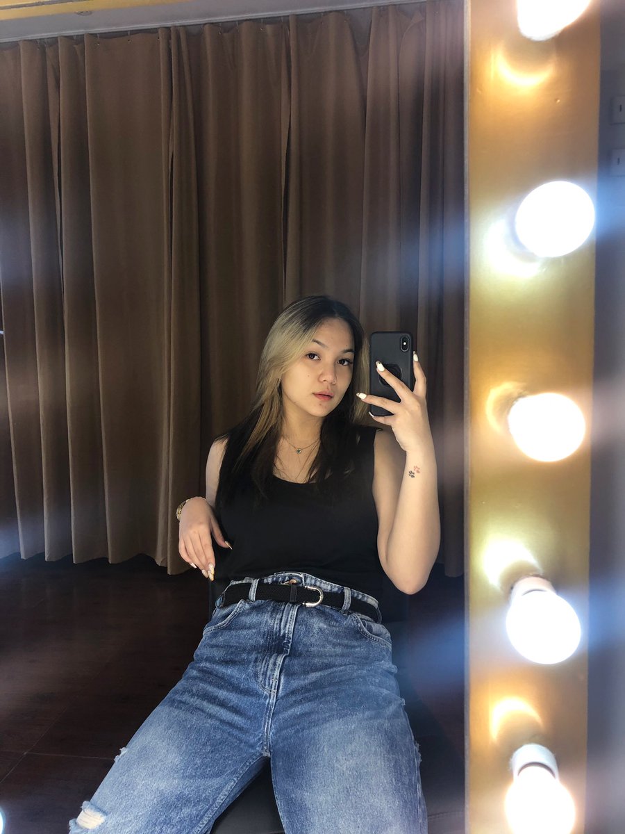 Ako ay nagbabalik twitter 😛🤣