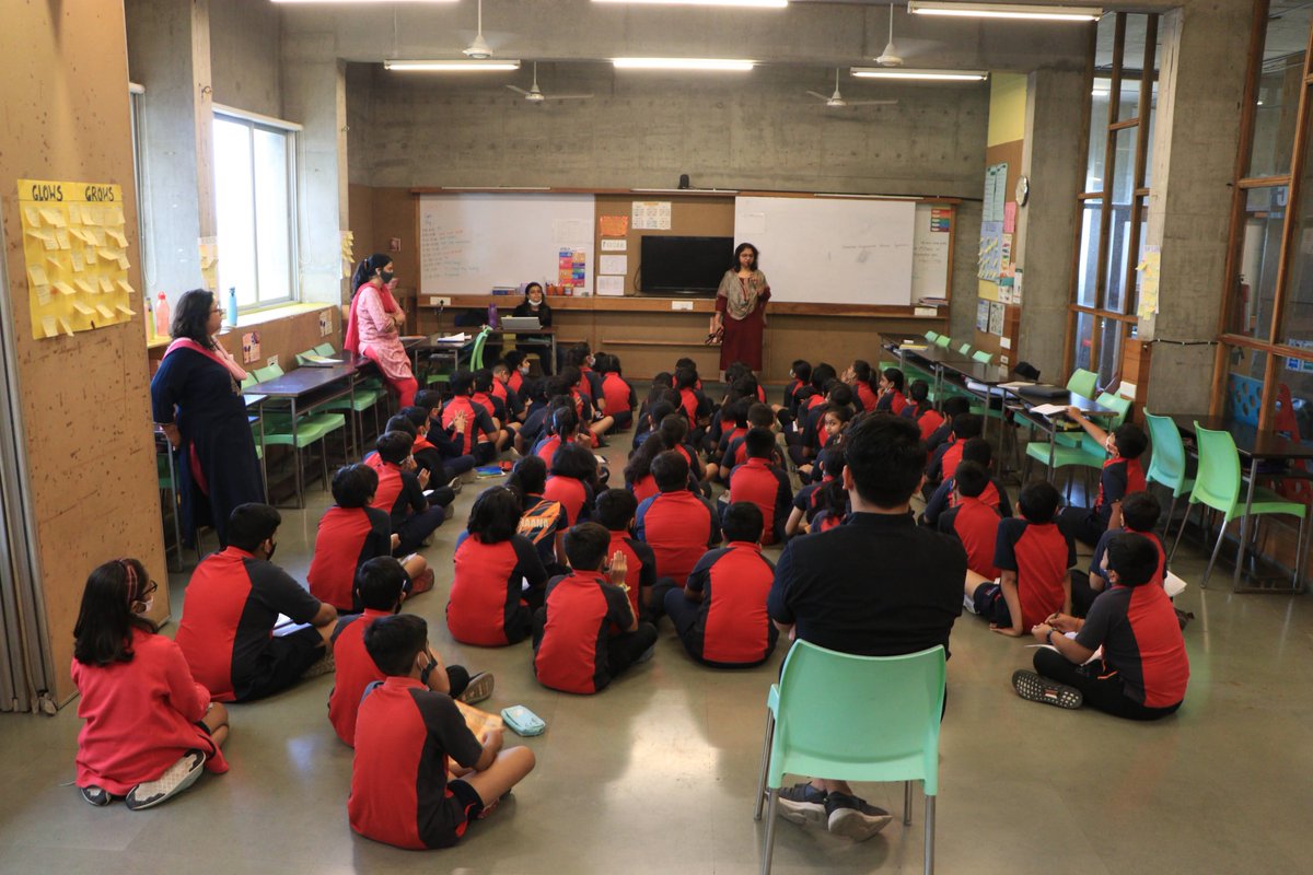 Ms_Ritu's tweet photo. Wonderful experience orienting Ss about What & Y of #projectbasedlearning & #designthinking Ss spoke abt developing problem solving & creative thinking skills,shared ideas/thoughts to redesign. A way to go! @Richarathi9 #Grade5FS #ibpyp #fssurat Promoting self-directed learning! https://t.co/eD45jdZ604