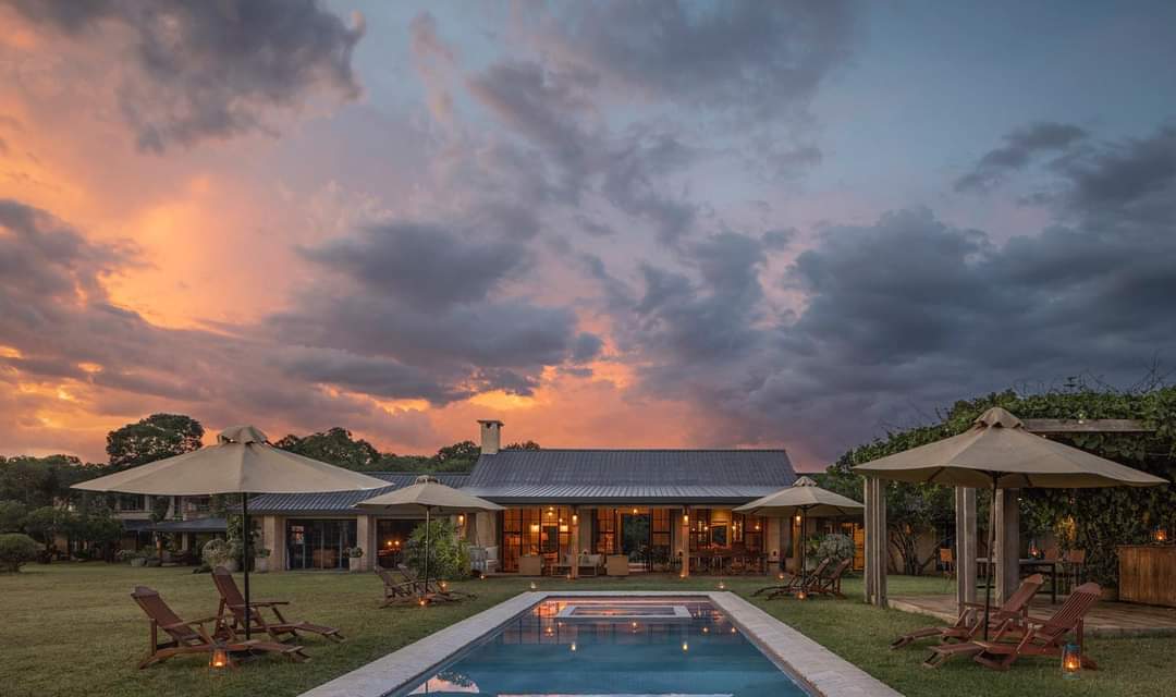 Join us at the new Amani House for the perfect family ranger experience in Kenya. The perfect location in the Mara with @EcoTraining   #privatesafari #bucketlist #luxurytravel #Rangerexperience #familyQuest #familytravel
