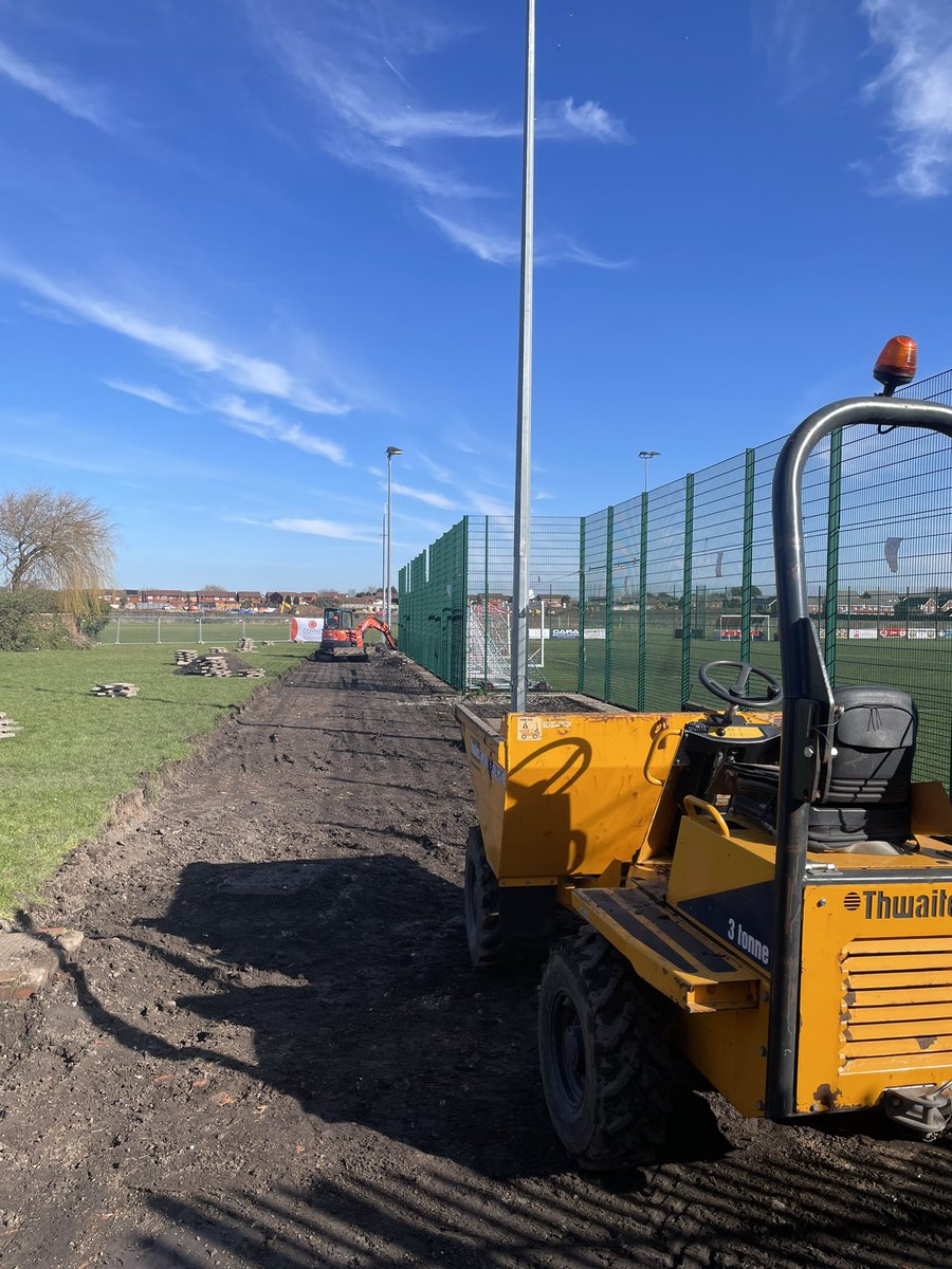 LOWER BRECK FC tweet media