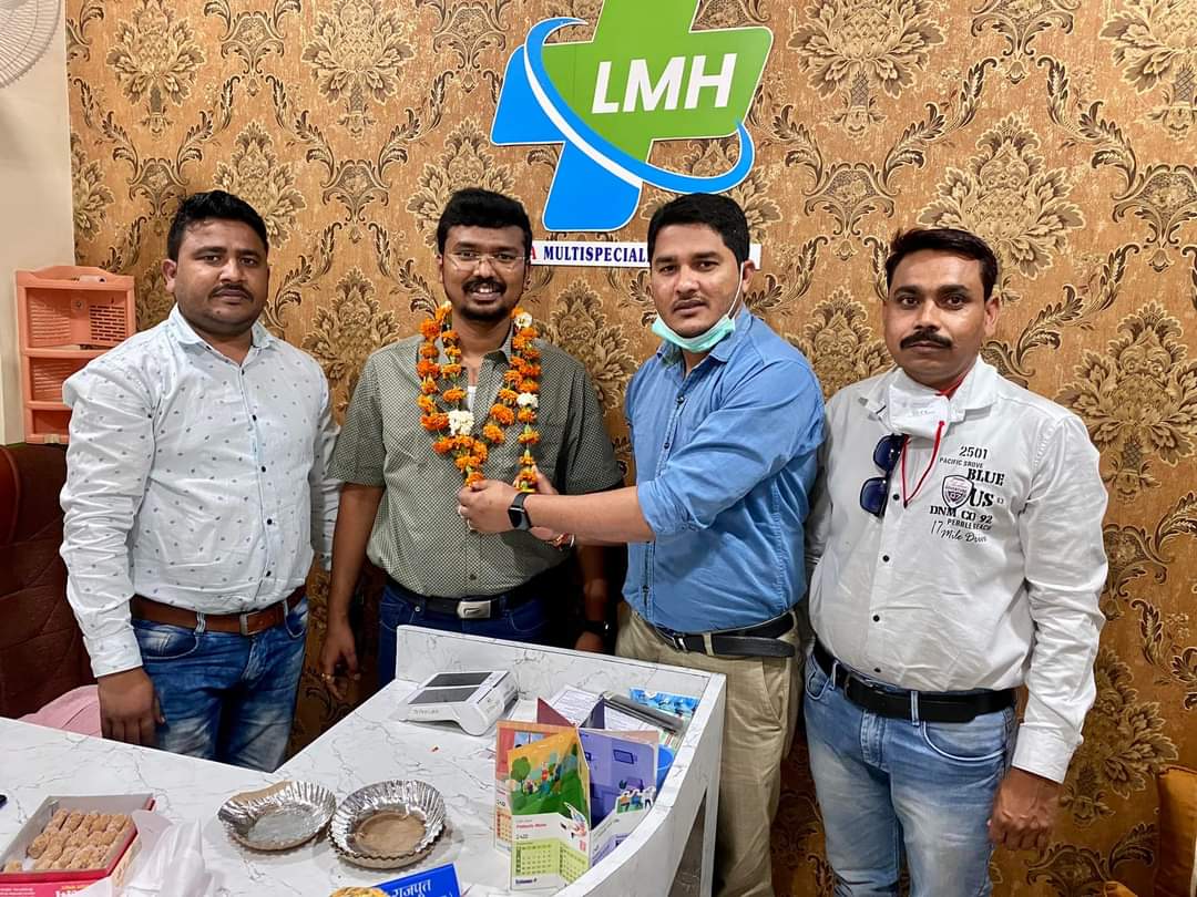 Jitendrajeetul1's tweet photo. आज छोटे भाई अंकित कुशवाह (प्रदेश प्रभारी ओबीसी महासभा युवा मोर्चा मप्र )का Leela Multispeciality Hospital Gwalior आगमन हुआ
स्वागत बंधन अभिनन्दन 🙏🙏🌹🌹🌹
@dmgwalior @GwaIiorPolice @ChouhanShivraj @AdDharmendra_ @ArchnaSingroul @Shivani02027663 @RajeshObc @jarariya91 @ https://t.co/u1MsxHyxmP