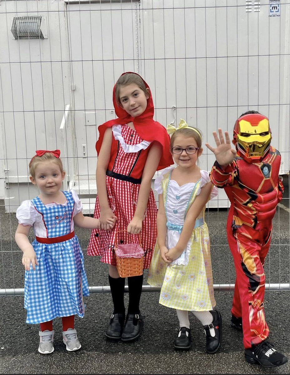 deinel1989's tweet photo. World book day 🌍📚 @StBedeCEPrimary @YearOneStBede @MissEdge1E @5Pstbede https://t.co/ahUzmlG6U3