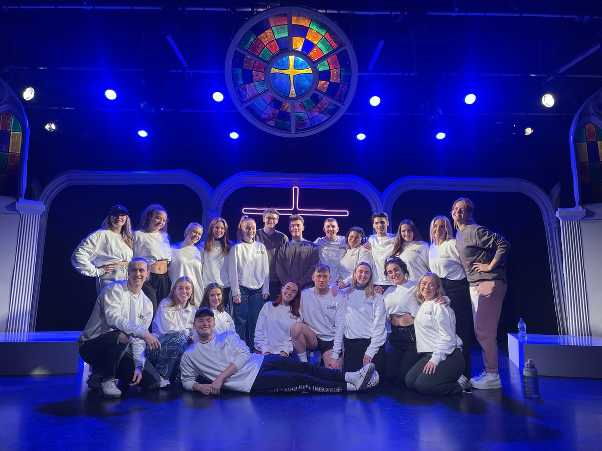 ✨IT’S OPENING NIGHT OF BARE✨ 
 
After a full week of tech, we’re ready to open &amp; we can’t wait! 

Director: Dean Johnson - <a href="/deanjohnsonuk/">DEɅN JOHNSON</a> 
Choreographer: Chris Tendai- <a href="/chris_tendai/">Christopher Tendai</a> 
Musical Director: Simon Lambert (<a href="/SimonLambertMD/">Simon Lambert</a>)

Only a few tickets left! Link in bio/