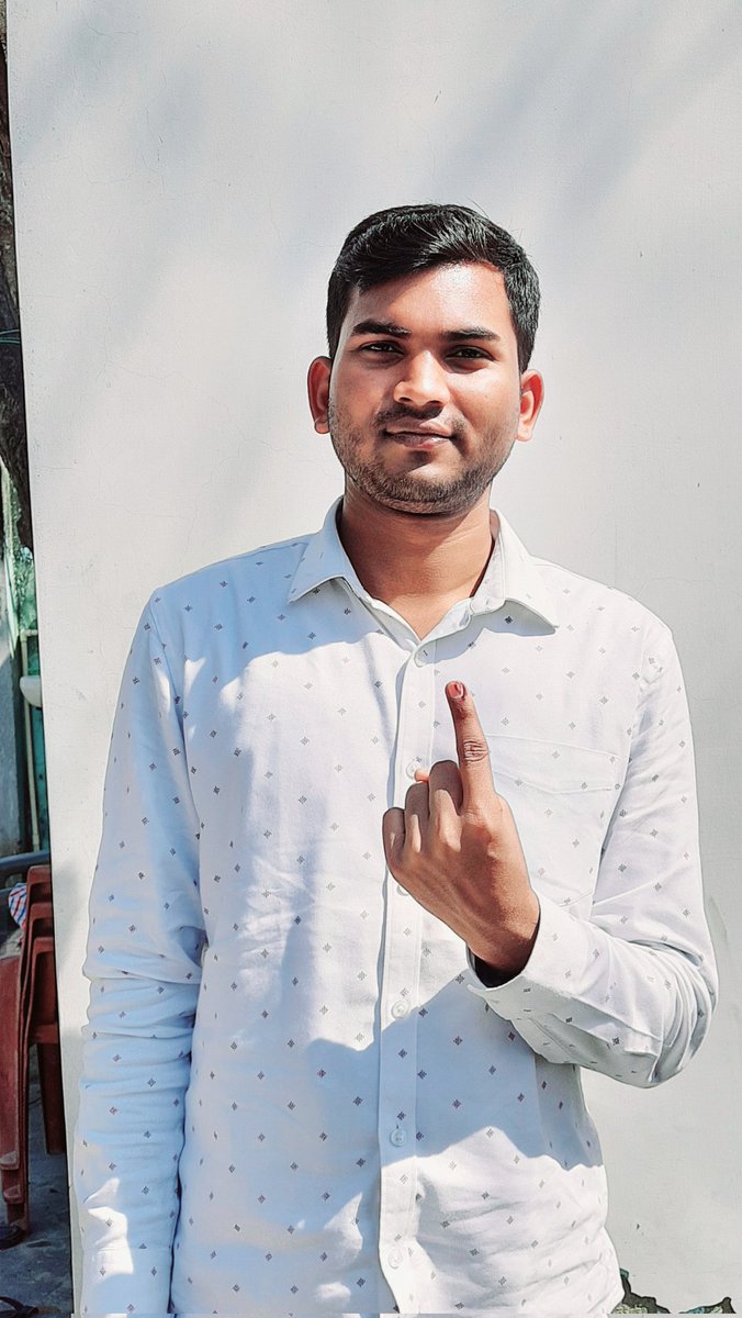 imkrishnaKu's tweet image. मेरा वोट एक सशक्त ,समृद्ध और समरस उत्तर प्रदेश के लिए....
#Voted