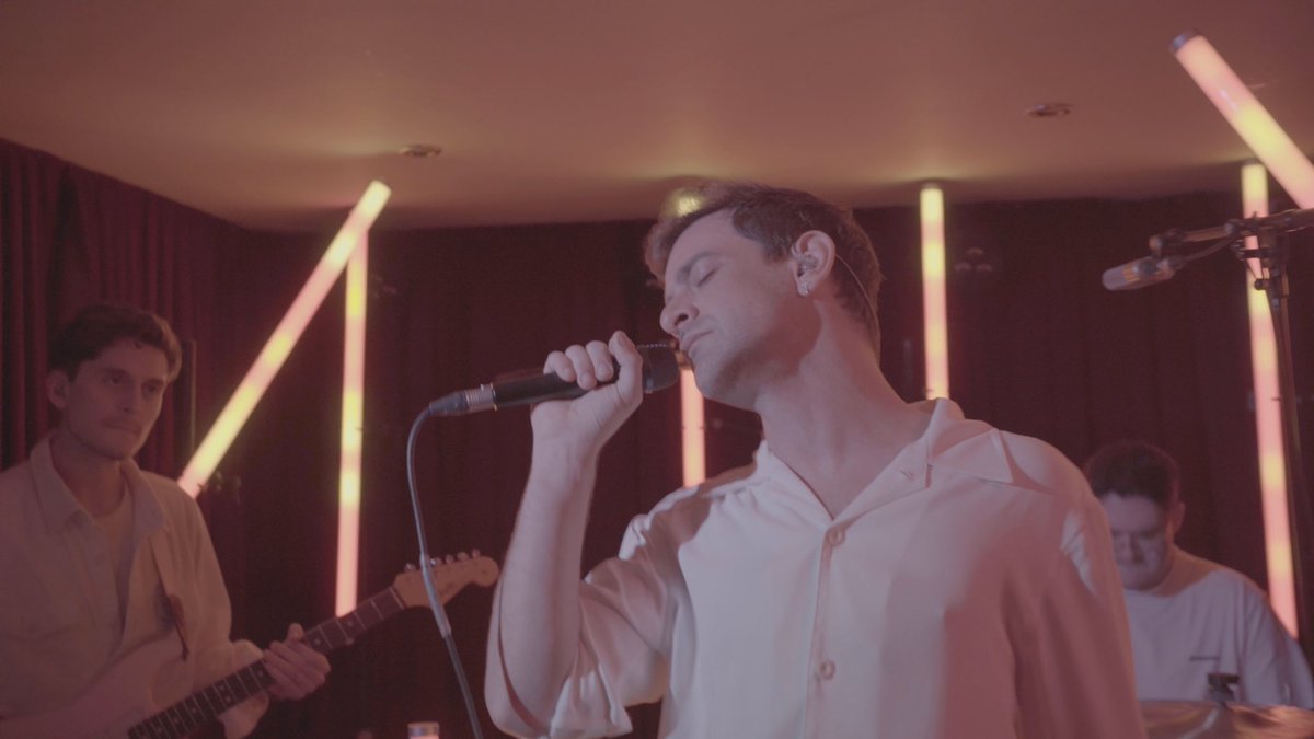 TONIGHT - Islands live from West Hampstead Arts Club.
Tix: bit.ly/3Kc3QR3
Timings:
U.K. / EUROPE / AFRICA - 3rd March 8PM (GMT)
NORTH AMERICA (EAST) - 3rd March 8PM (ET)
NORTH AMERICA (WEST) - 3rd March 8pm (PT) 
ASIA / AUSTRALIA / NEW ZEALAND - 4th March 7pm (JST)