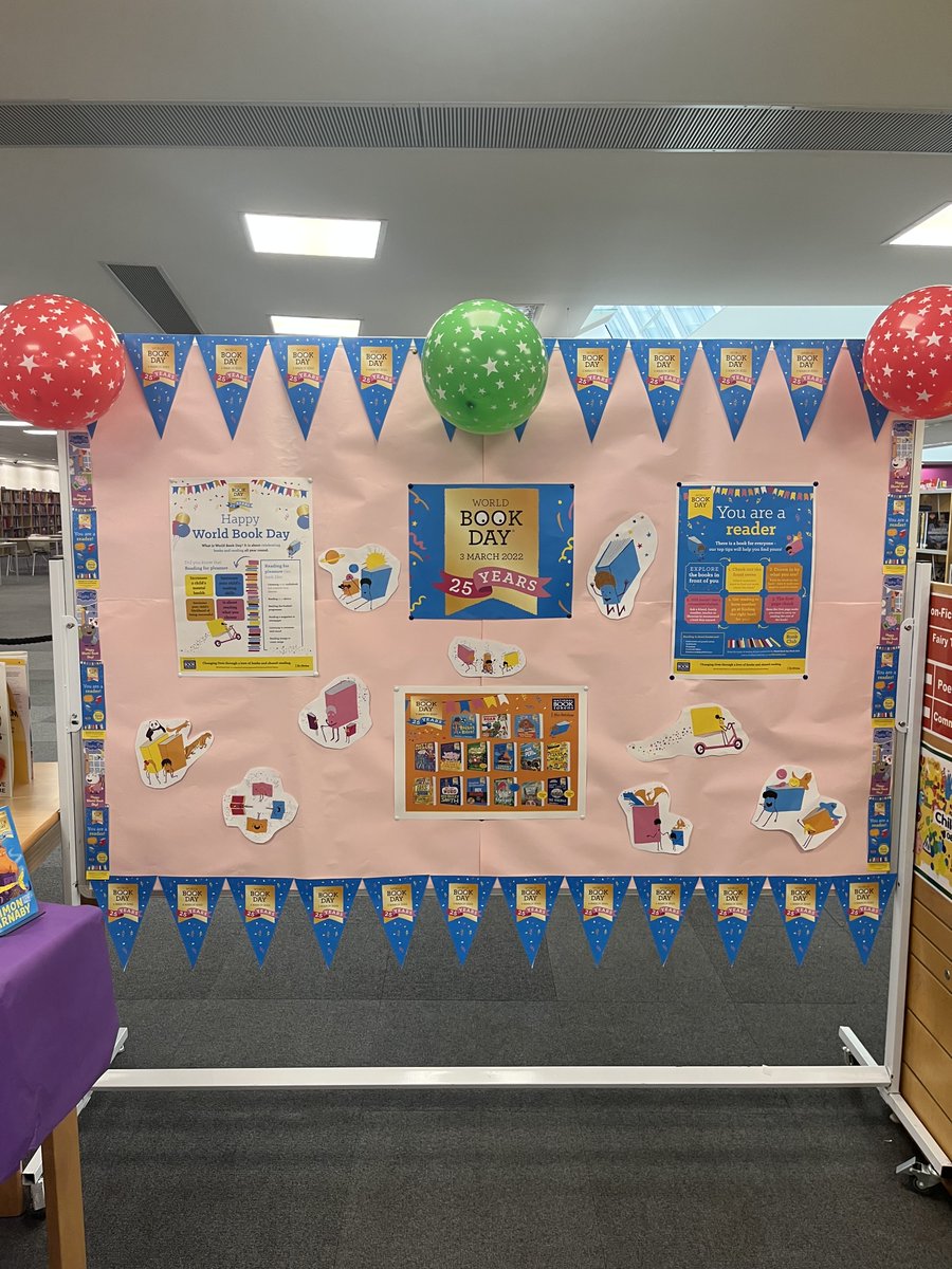 hackneylibs's tweet image. Happy 25th #WorldBookDay everyone! We&apos;ve been seeing some wonderful costumes on our way in today @WorldBookDayUK. Come in to #HackneyLibraries for your celebratory free book - #HackneyCentralLibrary is ready to welcome you!
🎉📘📗📕🎉