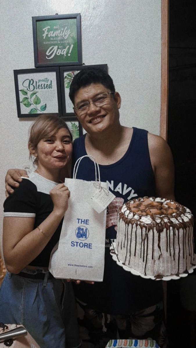 kzadriano's tweet photo. Napakagwapo. Napakasipag. Napakamapagmahal. Napakabuti. Lahat ng positibong "napaka", Papa ko 'yan! I love you so much Paps. Pagpapala ka po sa akin at sa mga tao sa paligid mo. 🤍💯 https://t.co/BtxSWGc7IA