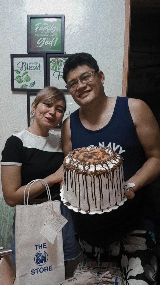 kzadriano's tweet photo. Napakagwapo. Napakasipag. Napakamapagmahal. Napakabuti. Lahat ng positibong "napaka", Papa ko 'yan! I love you so much Paps. Pagpapala ka po sa akin at sa mga tao sa paligid mo. 🤍💯 https://t.co/BtxSWGc7IA