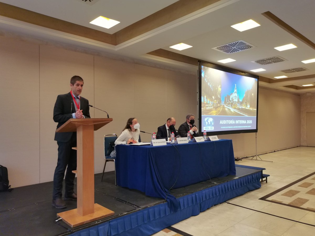 Tercera ponencia a cargo de Santiago Romera Igea, socio director de Area XXI, bajo el nombre "Implementación de la Auditoría Interna".

#RevistaFuneraria #SectorFunerario #SimposiumFunerario #SimposiumNacionalDelSectorFunerario #SimposiumFunerario2022 #Toledo