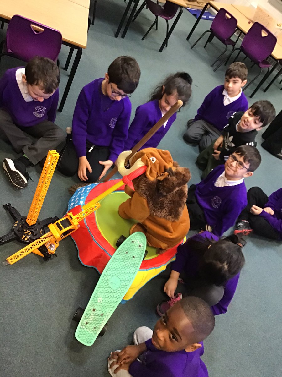 I wonder what our new book in English will be about? #mammoth #interesting #readinghook <a href="/HFL8_English/">Holy Family English</a>