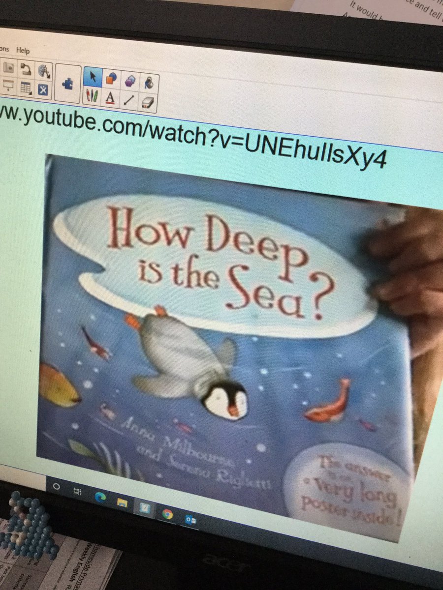 ThamesideSch's tweet photo. Maths based on the book How Deep is the Sea? We are using different resources to measure our classroom in different ways. A table is 9 hands long #mathstps #GLEtps #WorldBookDay https://t.co/rZSmnN2qNT