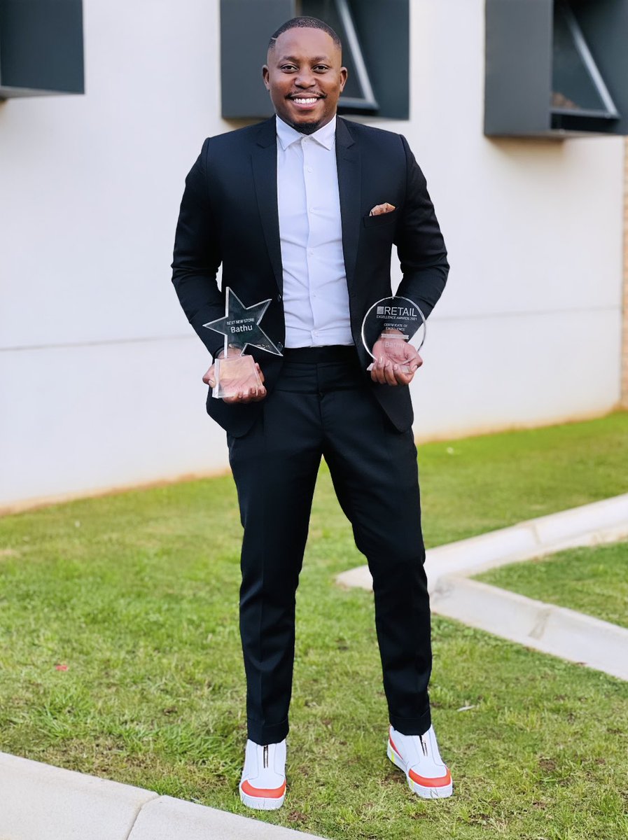 theo_baloyi01's tweet image. If they don’t give you a seat at the table , bring a folding chair.

1.Best New Store 🏆 
2.Retailer of the year 🏆 

Bathu - Walk Your Journey