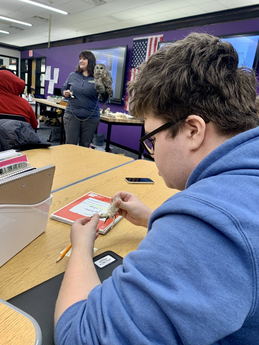 Students in wildlife ecology met Harlan the barred owl today as a follow up to their owl pellet dissection lab this week. #sccsd #cte #dorothypecautnaturecenter