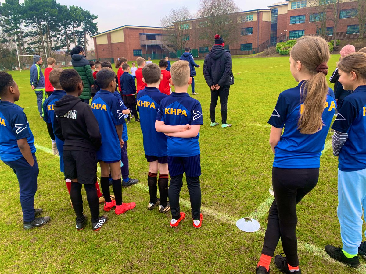 KHPA_Sport's tweet photo. A great day with the Year 5&amp;6 at the @DRETsport football masterclass. Some great skills on show! Thank you @mcoleyDRET @agreenDRET @KingsHeathPri ⚽️ https://t.co/hQ08zUMOJN