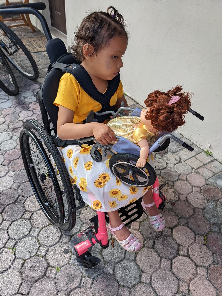 Chariots Of Love tweet media