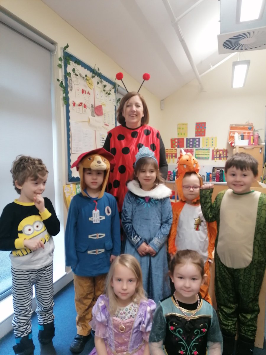 We listen to stories every day in P1D and have opportunities to read daily but today we heard even more stories as it's #WorldBookDay and had the chance to drop everything and read a book. This class certainly do love books. <a href="/SimpsonPrimary/">Simpson Primary</a> <a href="/FMReadChallenge/">Reading Challenge</a> <a href="/ReadSps/">SPSLovestoRead</a>
