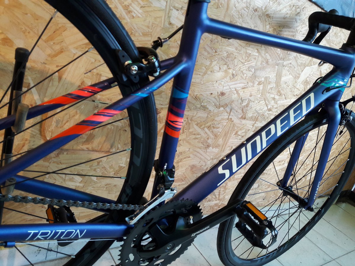 rapibikevcp's tweet photo. Sunpeed Triton
-Transmisión: Cambio y manijas Sensah Reflex, Palancas Prowheel
-Frenos Z-Star a herradura
💲COMPRALA DE CONTADO O CON TARJETA EN AHORA 12/18
#ciclismo #bicicleta #roadbike #cyclingphotos #cyclingilfe #bikelover #bicicleta #biker #bicicletaderuta #roadcycling #bike https://t.co/TLJy0kmpuT