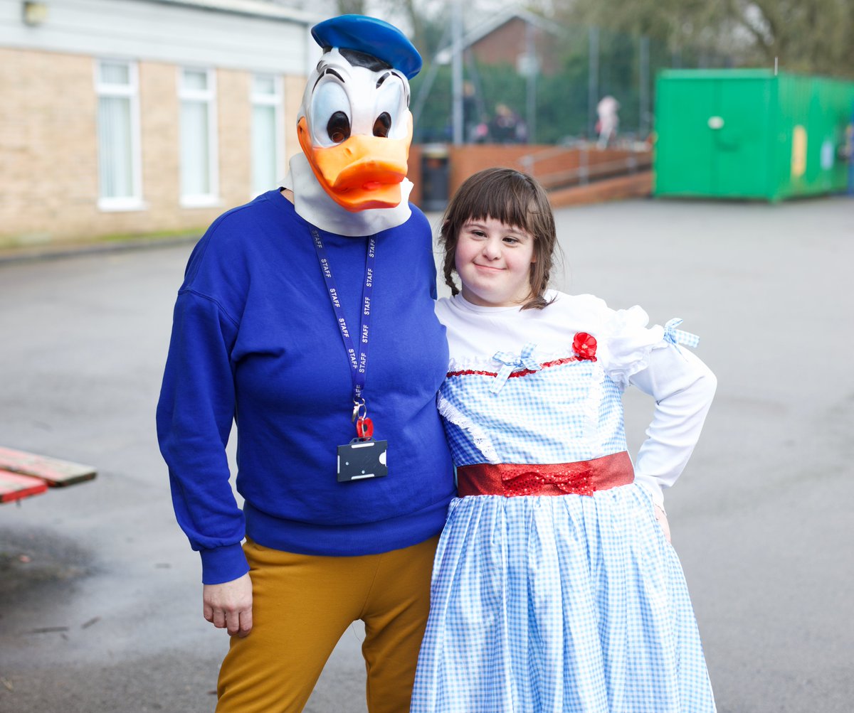 BlackfriarsAcad's tweet photo. 📚It's #WorldBookDay and we're all dressed up as our favourite characters for the 25th anniversary!📚 https://t.co/ZldR0wUfAJ