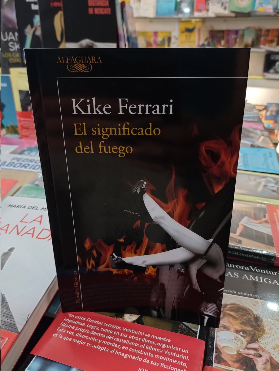 LibrosSudestada's tweet photo. ☑️Luciana Machi arquea su cuerpo sobre el banco de madera en el que está recostada, escucha el tintinar de las cadenas al moverse, siente el roce del cuero en sus muñecas y tobillos al mismo tiempo que el chasquido y ardor en la cola✍️

@KikeFerrari1 
@penguinlibrosar https://t.co/f1fepvi388