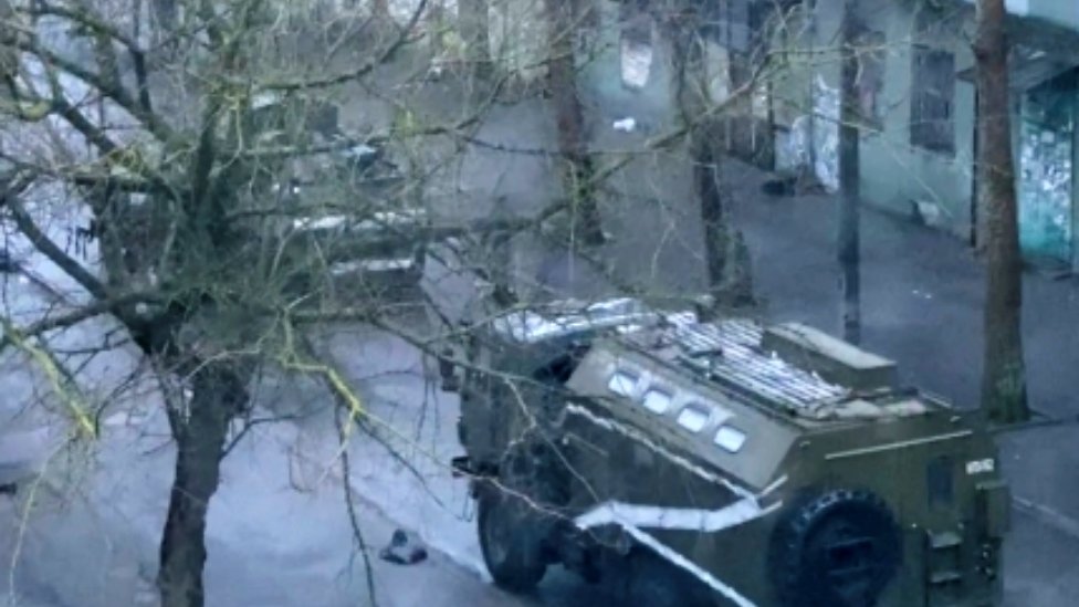 BBCAfrica's tweet photo. “We are scared… it’s like a dead city.”
Africans terrified to go out in Russian-captured city – eyewitness testimony from a Cameroonian student in the Ukrainian port of Kherson.
Read more: https://t.co/KxtMqfIItq
#BBCAfricaLive https://t.co/Eh5wEm1BIY