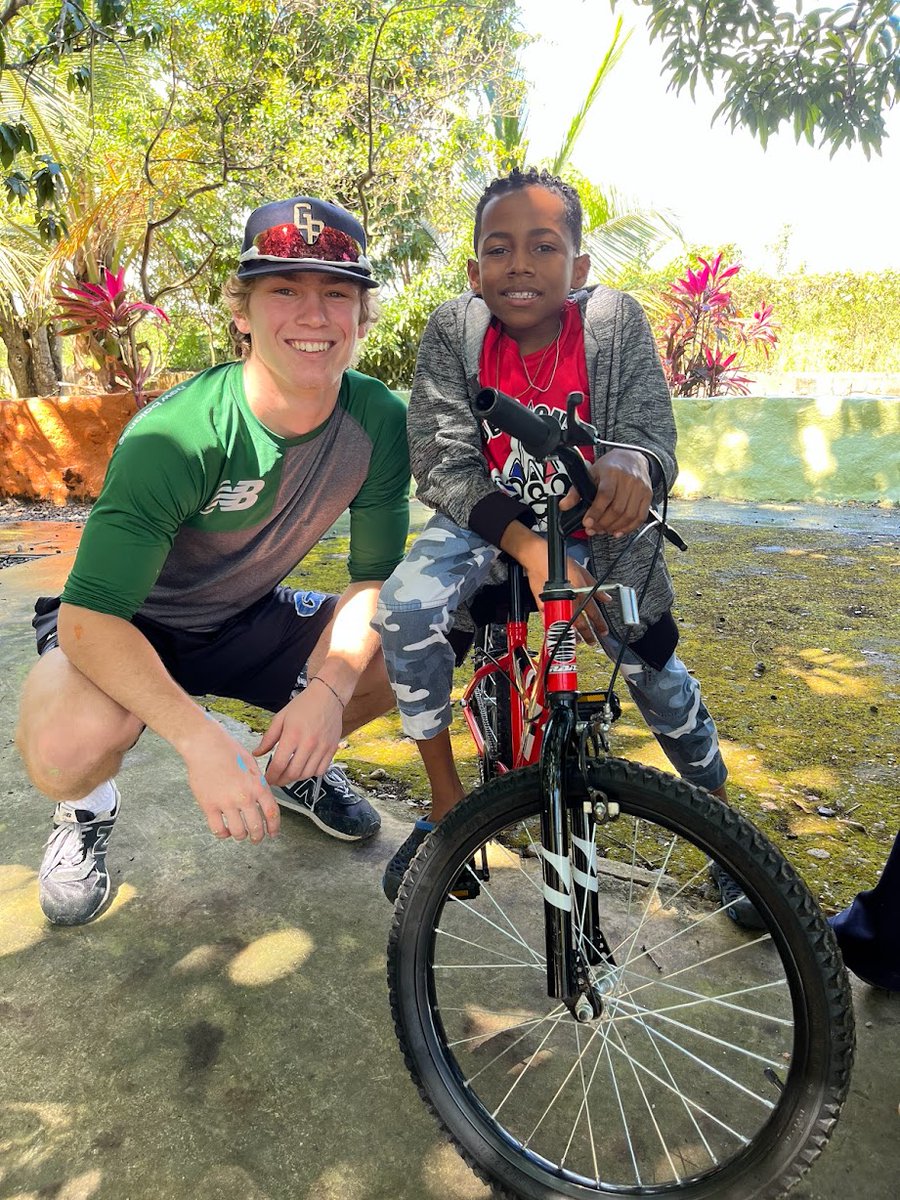 stlgamers (@stlgamers) on Twitter photo 2022 Gamer <a href="/kaileckszas/">kaileckszas</a> (@GTownBaseball commit) making friends in the DR during his annual Spring trip to play baseball and provide donations and support to DR children. Special young man. 2022 Gamer <a href="/kaileckszas/">kaileckszas</a> (@GTownBaseball commit) making friends in the DR during his annual Spring trip to play baseball and provide donations and support to DR children. Special young man.
