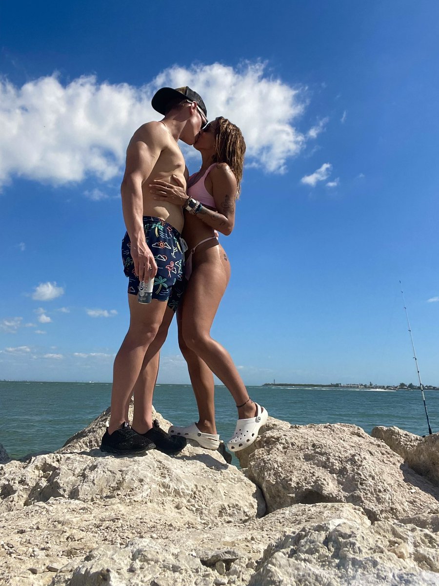 sierramgray's tweet photo. life is so perfect with you in it 👩🏾‍❤️‍💋‍👨🏼💙🐠 @thejakegruber https://t.co/oIyFCAdU8O