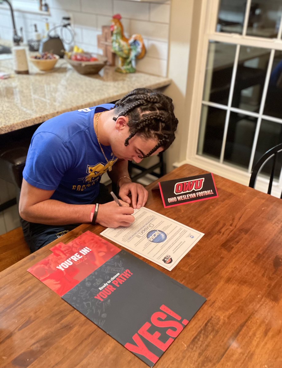 It’s official❤️🖤!! Can’t wait to be apart of the OWU family! @CoachTomWatts @CoachWard @OWUBishopFB @FootballBga @_CoachRodriguez @JonasRodriguez @AdrianHambrick @CSmithScout @NCEC_Recruiting @CoachPerrone @Ath_Dynasty @MichaelWoosley