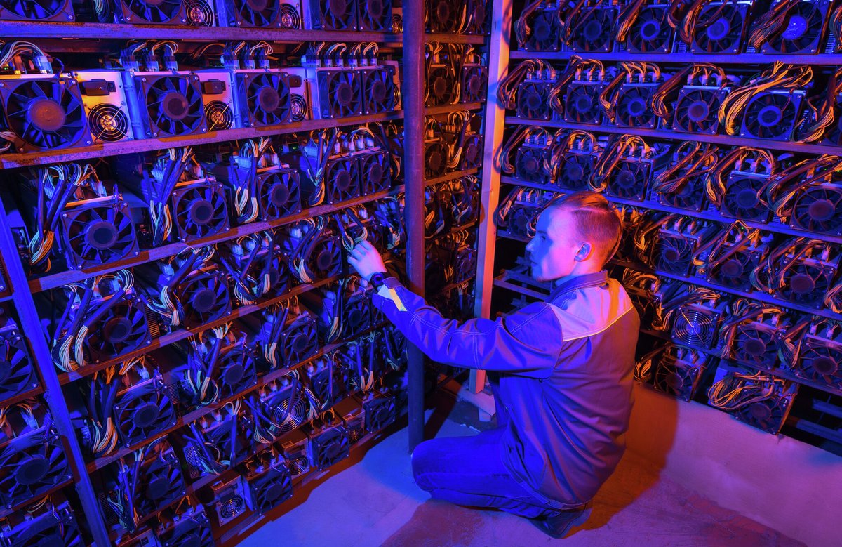 bitcoinagile's tweet photo. Texas #bitcoin mining booms, but sustainability, grid concerns remain #AlexdeVries #HagenKim #LeeBratcher #Abbott #Texas #U.S. #VrijeUniversityAmsterdam #CollegeStation #Greece #China #Austin #Rockdale #Kentucky #Georgia #Canada https://t.co/Cfa9EIgKmo https://t.co/FfowaPNQX1