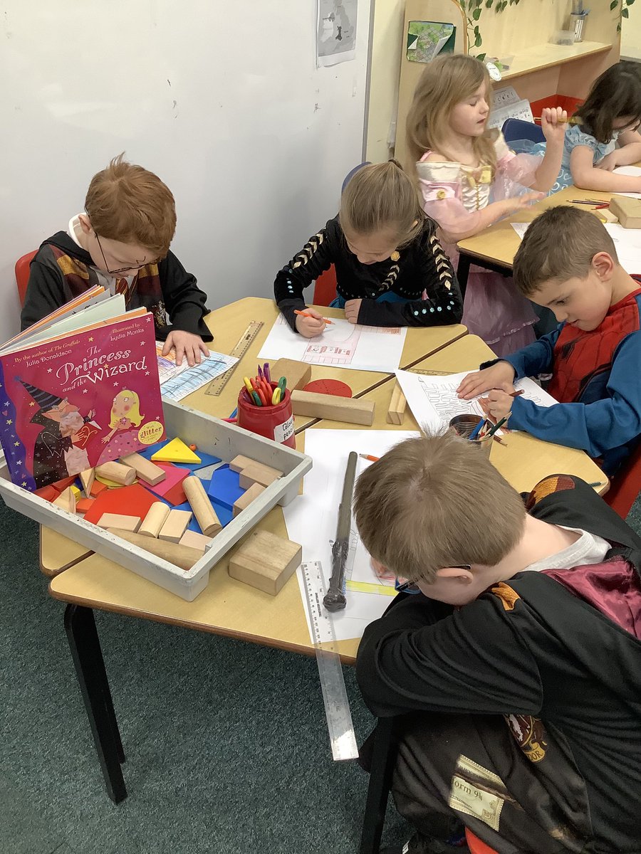 TrinityAcadStC's tweet photo. Year 1 @TrinityAcadStC have used 2D shapes to design a castle for the princess in The Princess and the Wizard #magicalmaths #WorldBookDay https://t.co/lDXRooQeY1
