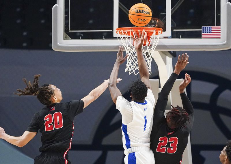 BhamCitySchools's tweet photo. The Ramsay Rams are back! Congrats to the Rams who recently raced past Carroll, scoring 22 - 6. The Rams are set to compete in the Class 5A AHSAA Championship Game at the BJCC. #bcsstrong #ramsayhigh
https://t.co/7TbIWBzkwH
Photo creds: Marvin Gentry | https://t.co/61YBu7xUs4 https://t.co/2MDRxU5uOC