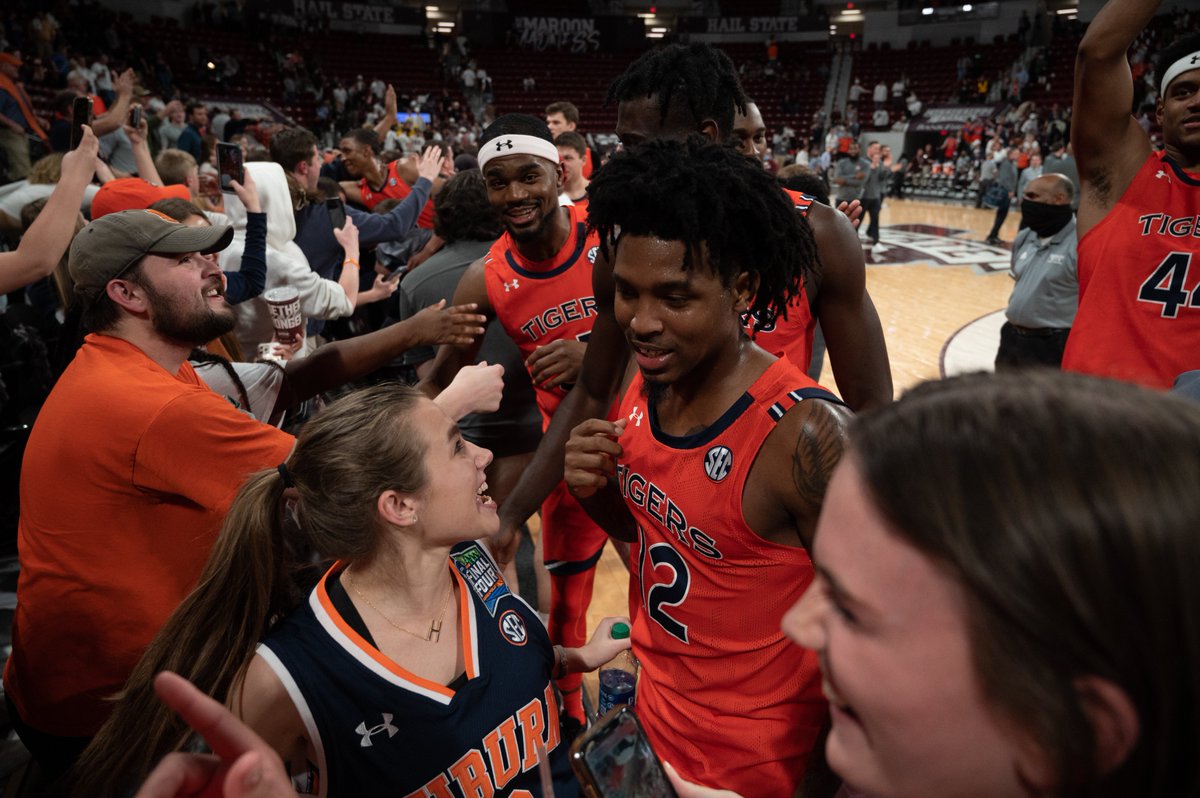 Auburn Basketball tweet media