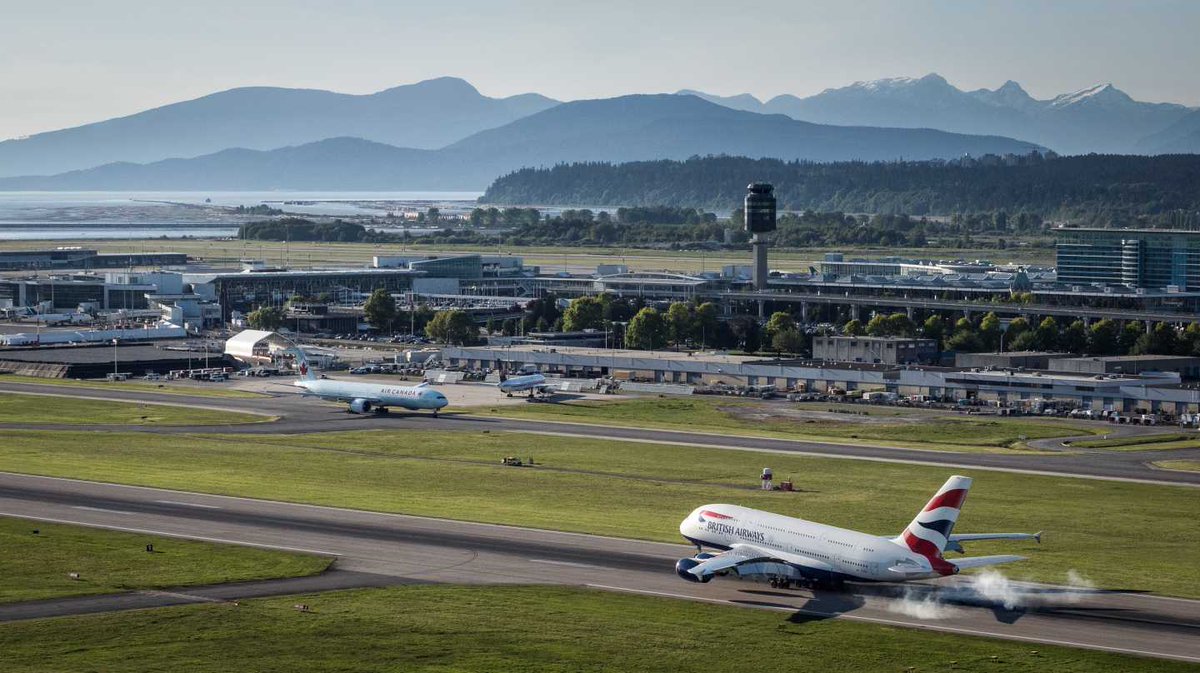 Travelling for business? Live like a local in one of our suites, perfect to find comfort after a business meeting in Vancouver.