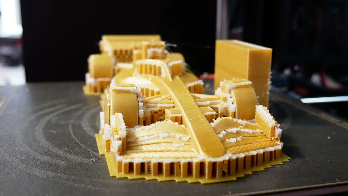 de3dprintman's tweet photo. 1/2 My favourite sport is #Formula1 so now that the season is starting again I had to print another 2022 F1 car. As you can see some of the areas are super thin and can almost only be printed on a resin printer. Luckily I had some @esun3dfilament #eSoluble left- https://t.co/7F3B3Hj4ZZ