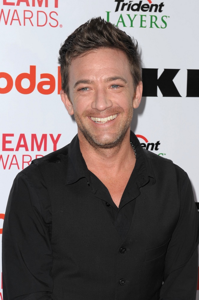 Disney_Wiki's tweet photo. Happy Birthday, David Faustino
For Disney, he voiced Cavin in the third season of #AdventuresOfTheGummiBears. His other credits include Paul in #PerfectHarmony, and Corwin Davis in #MrBoogedy and #BrideOfBoogedy and the boy in the 1986's #HowToCatchACold. https://t.co/3o9xSvuvdV
