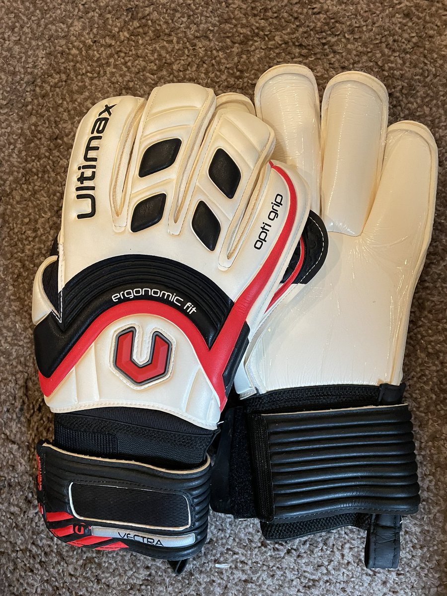 Lovely delivery today from <a href="/UltimaxProducts/">Ultimax Goalkeeping Products</a> nice one!