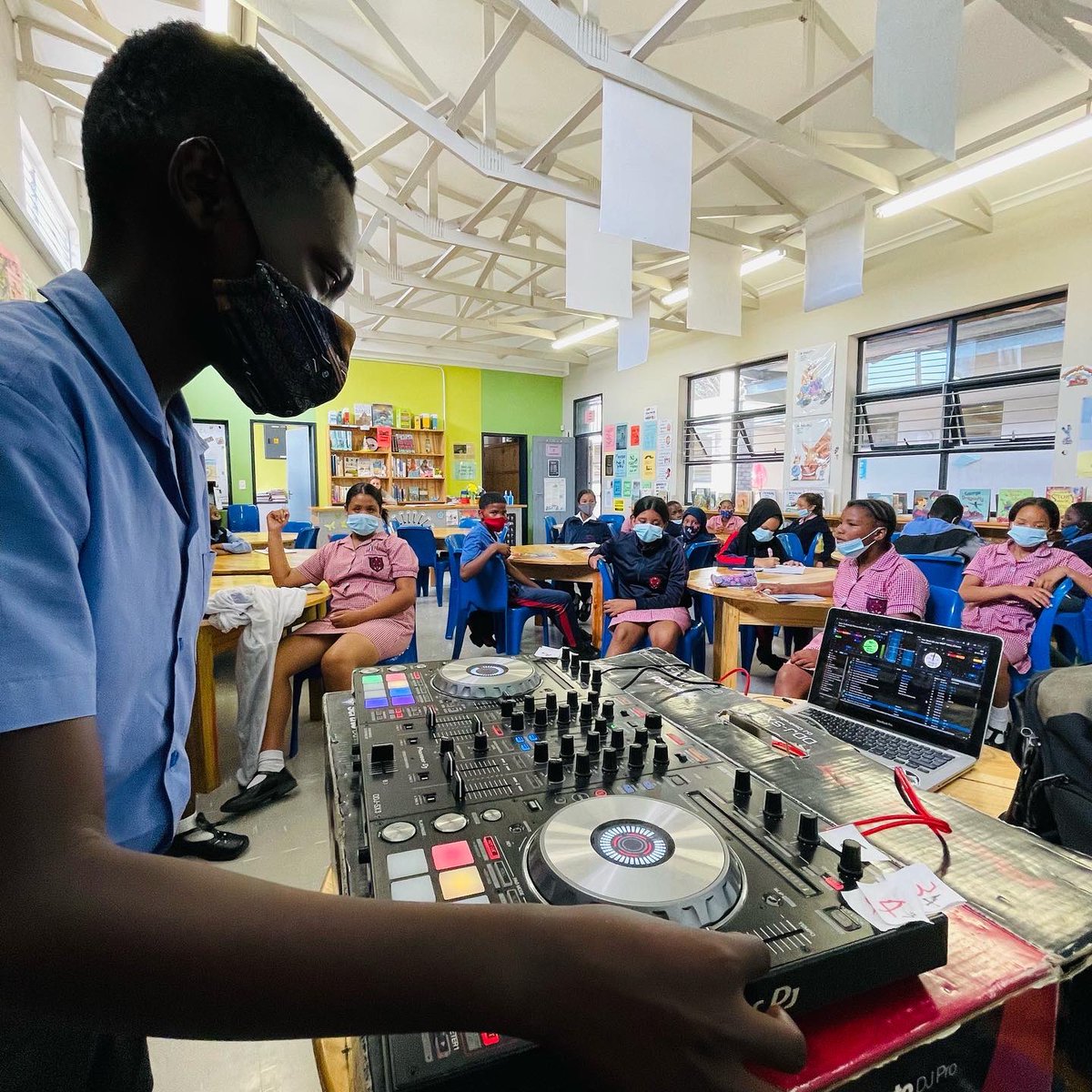 HealtheHoodZA's tweet image. The bpm’s… #dj #djlife #learntodj #djing #djingismylife #healthehoodproject #healthehood #changingmindschangesaction