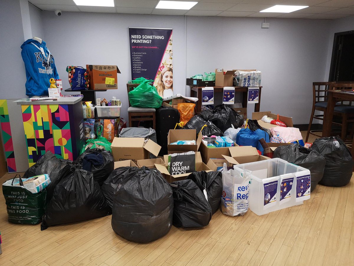 KeeleUniversity's tweet image. Proud of this community ❤️ A fantastic response to @KeeleSU's call for donations, these will soon be on the way to the Ukrainian-Polish border.