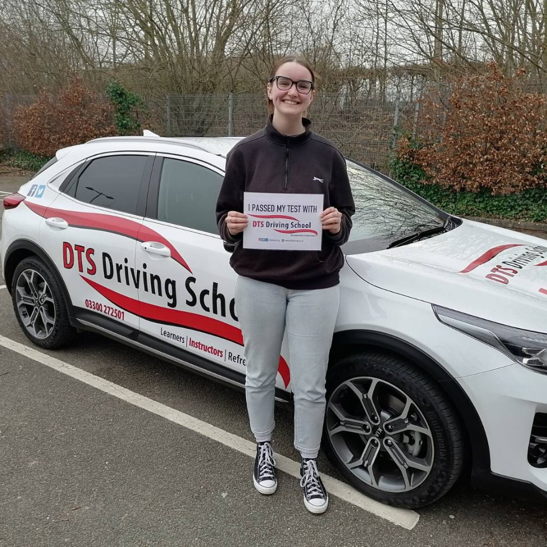 dtsdriving's tweet photo. Congratulations to Emily, who passed her test yesterday afternoon with ZERO faults!! 🥳🎉

#drivingtest #drivinglessons #drivinginstructor #dtsdrivingschool https://t.co/8xReeIIWyz