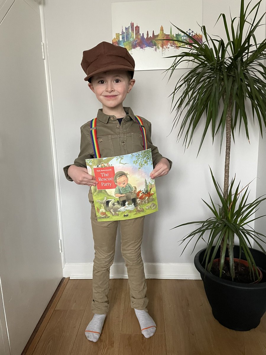 Good morning from Percy The Park Keeper! #WorldBookDay