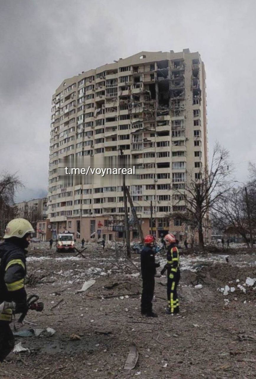 FM7ELDEWQAUWdP5?format=jpg&name=large