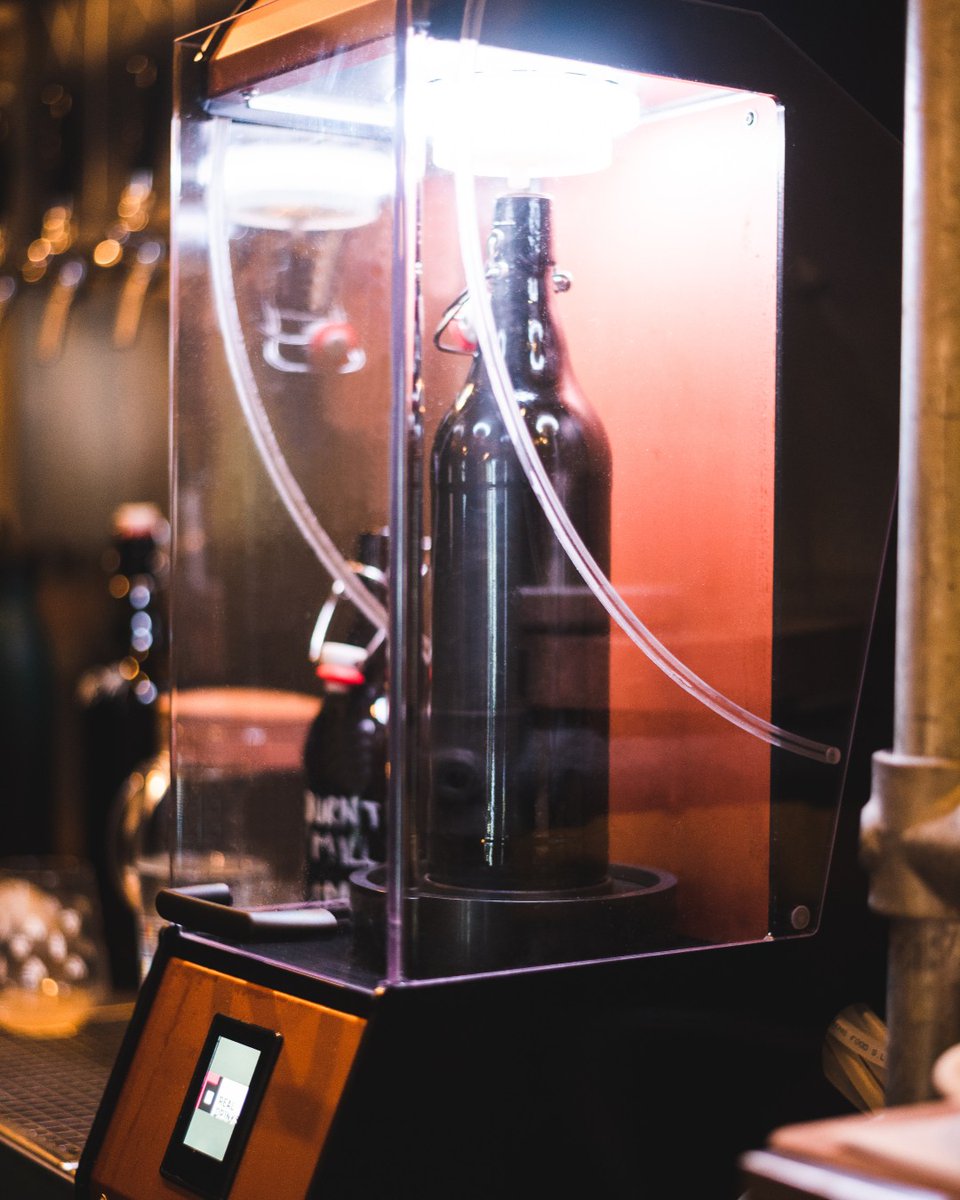 Real Drinks (@realdrinks_ltd) on Twitter photo Did you folks know we have growler stations at both of our stores? This fancy bit of kit here is from out Maida Vale shop where you can currently grab yourself a litre or two of deliciousness from <a href="/PhantomBrewCo/">Phantom Brewing Co</a> @trackbrewco <a href="/lostandgrounded/">Lost and Grounded Brewers</a> & @PlayBrewCo 🍻🤘 Did you folks know we have growler stations at both of our stores? This fancy bit of kit here is from out Maida Vale shop where you can currently grab yourself a litre or two of deliciousness from <a href="/PhantomBrewCo/">Phantom Brewing Co</a> @trackbrewco <a href="/lostandgrounded/">Lost and Grounded Brewers</a> & @PlayBrewCo 🍻🤘