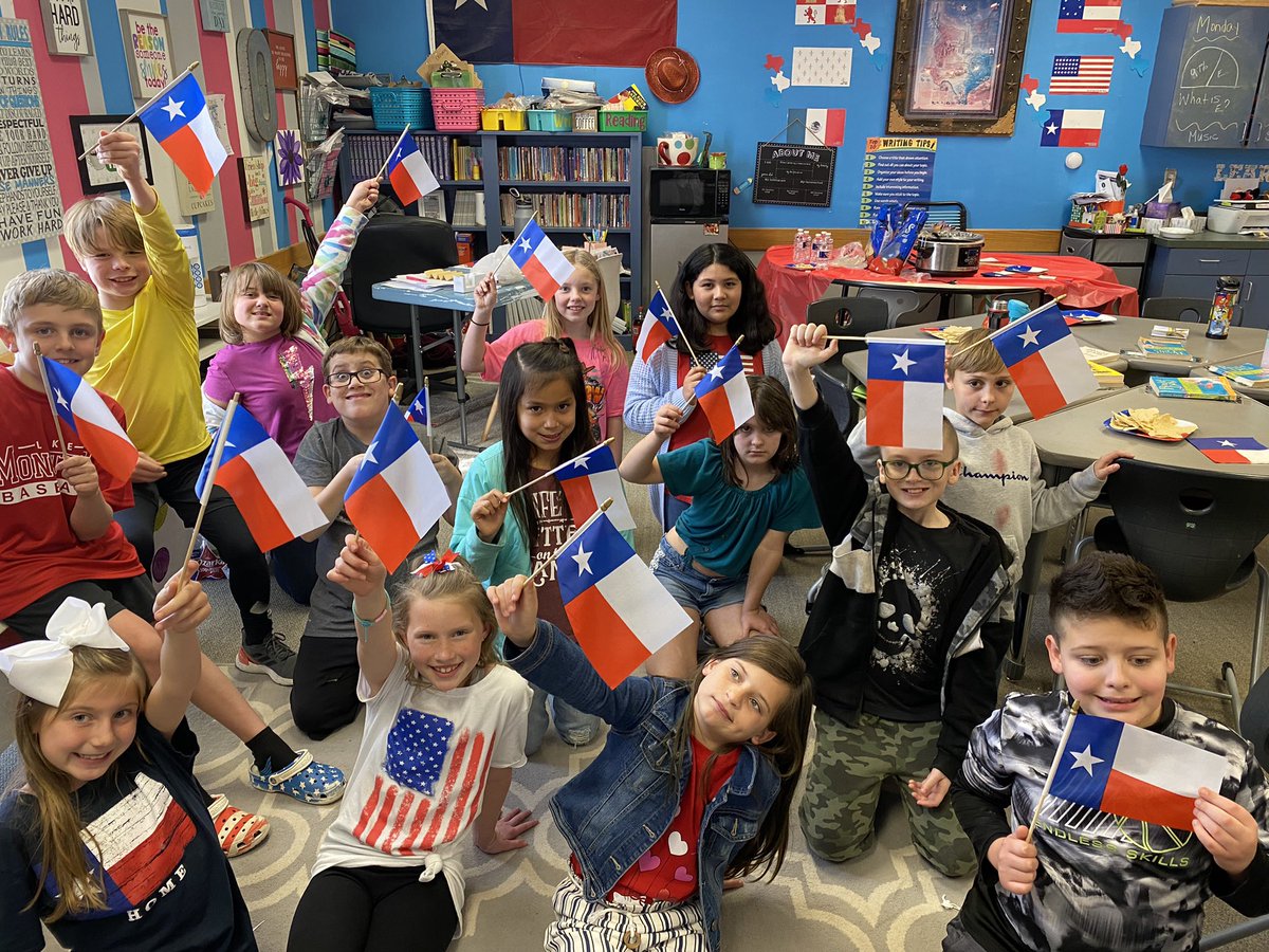 There is no better place to be on March 2! 4th grade does it right with Texas rotations, state pride, and queso of course! Happy Birthday, Texas! ⭐️#actonfam