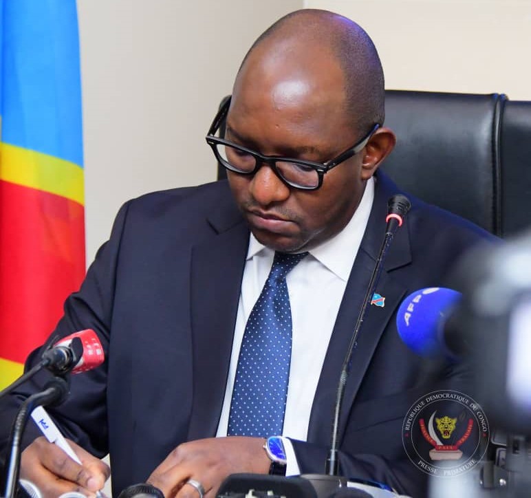 Le Gouvernement de la République Démocratique du #Congo (#RDC) dispose désormais d’une Agence de pilotage, de coordination et de suivi des Conventions de collaboration (#APCSC).
#RDCongo #Afrique