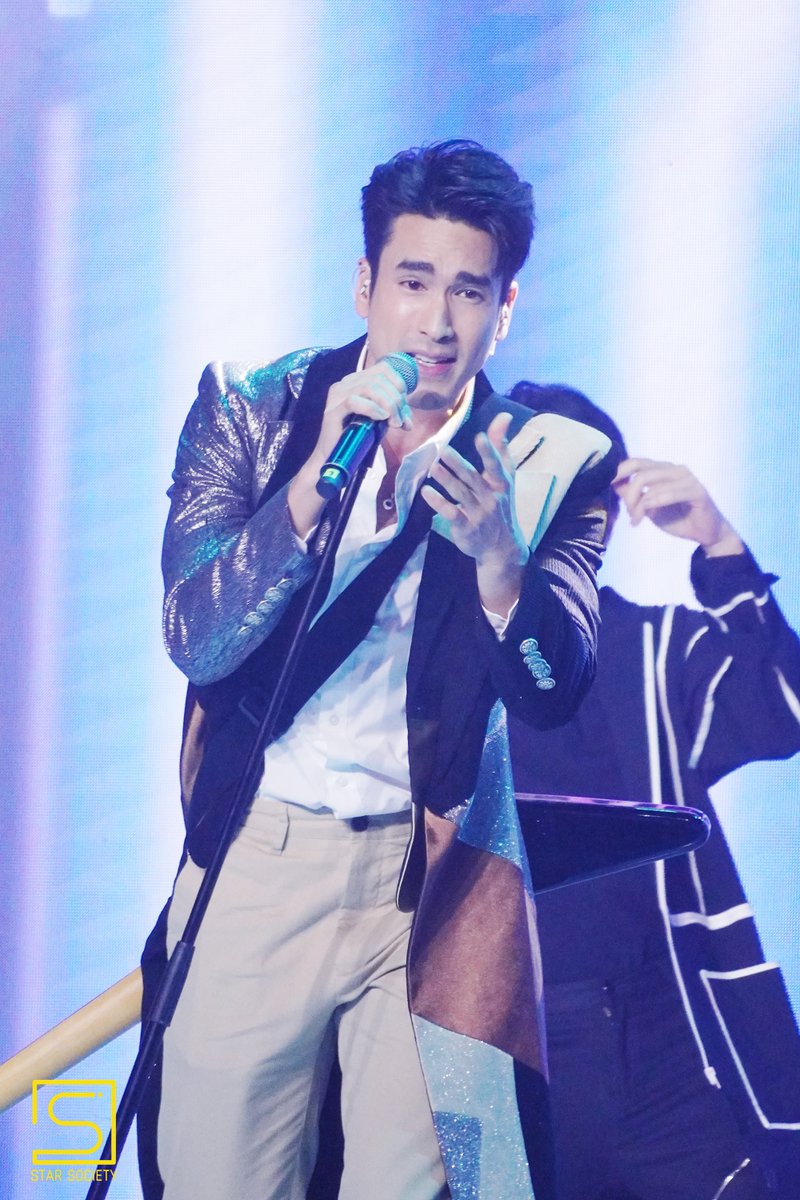 หนุ่มณเดชน์กับโชว์พิเศษเพลง Orbit เพลงของคนคลั่งรักที่เจ้าตัวแต่งและโปรดิวส์ด้วยตัวเอง โดยภายในงานได้นำมา Remix ใหม่ให้ดนตรีมีความหลากหลายมากขึ้น เข้ากับความหลากหลายและตัวตนของ #ณเดชน์ กับ #OPPOReno7Z5G 

#ThePortraitExpert #เป็นตัวเองได้ไม่จำกัดด้วยพอร์ตเทรต #Nadech