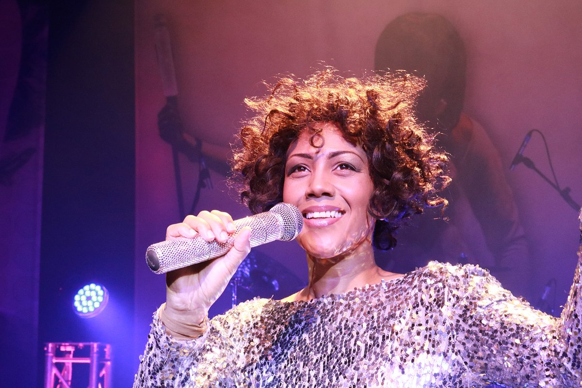 Queen of the Night (@whitneytour) on Twitter photo Hi Whitney Fans π Tune in tonight 7-8pm to hear <a href="/eleshapaulmoses/">Elesha Paul Moses</a> discuss all things Whitney - Queen Of the Night & more, on BBC Radio Sussex and Surrey with Joe Talbot π» Hi Whitney Fans π Tune in tonight 7-8pm to hear <a href="/eleshapaulmoses/">Elesha Paul Moses</a> discuss all things Whitney - Queen Of the Night & more, on BBC Radio Sussex and Surrey with Joe Talbot π»